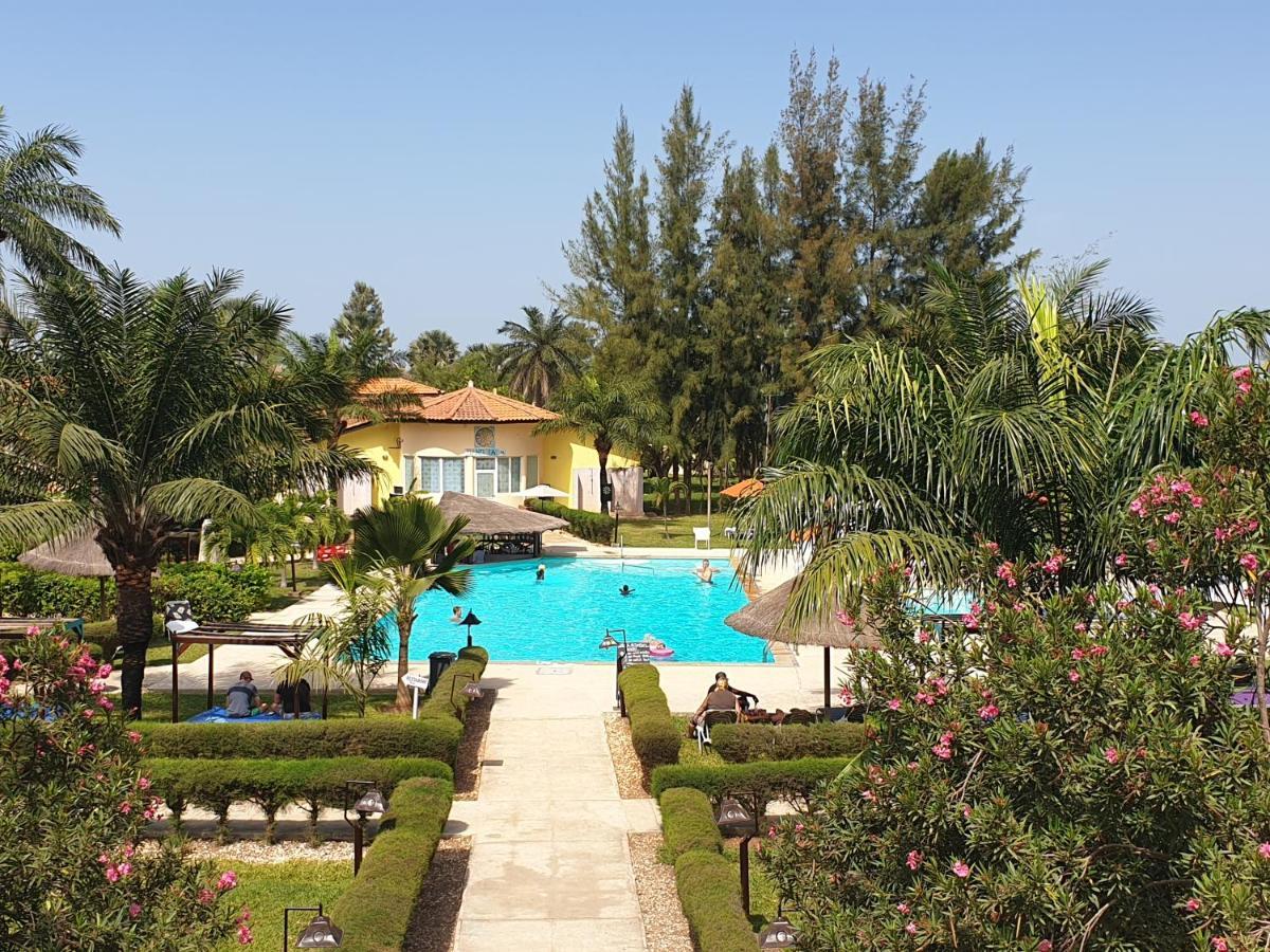 Djeliba Resort Serrekunda Exterior photo